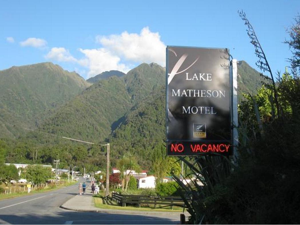 Lake Matheson Motel Fox Glacier Exterior foto