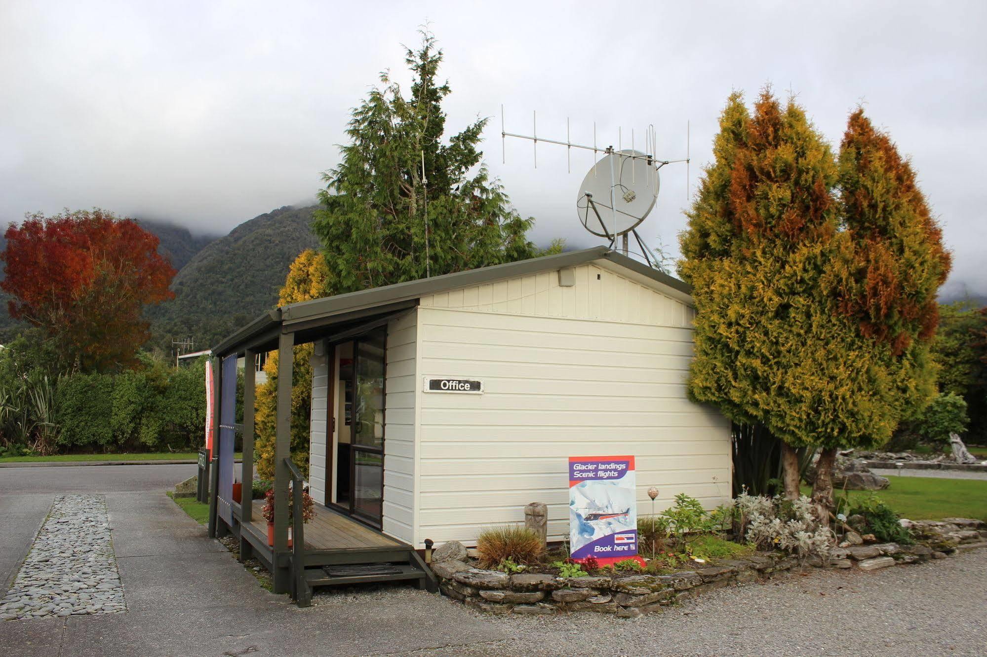 Lake Matheson Motel Fox Glacier Exterior foto